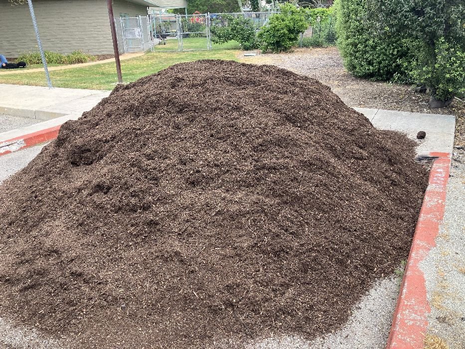 10 Cubic Yards Delivered - Micro Mulch with Compost - Premium Mulch Redwood City